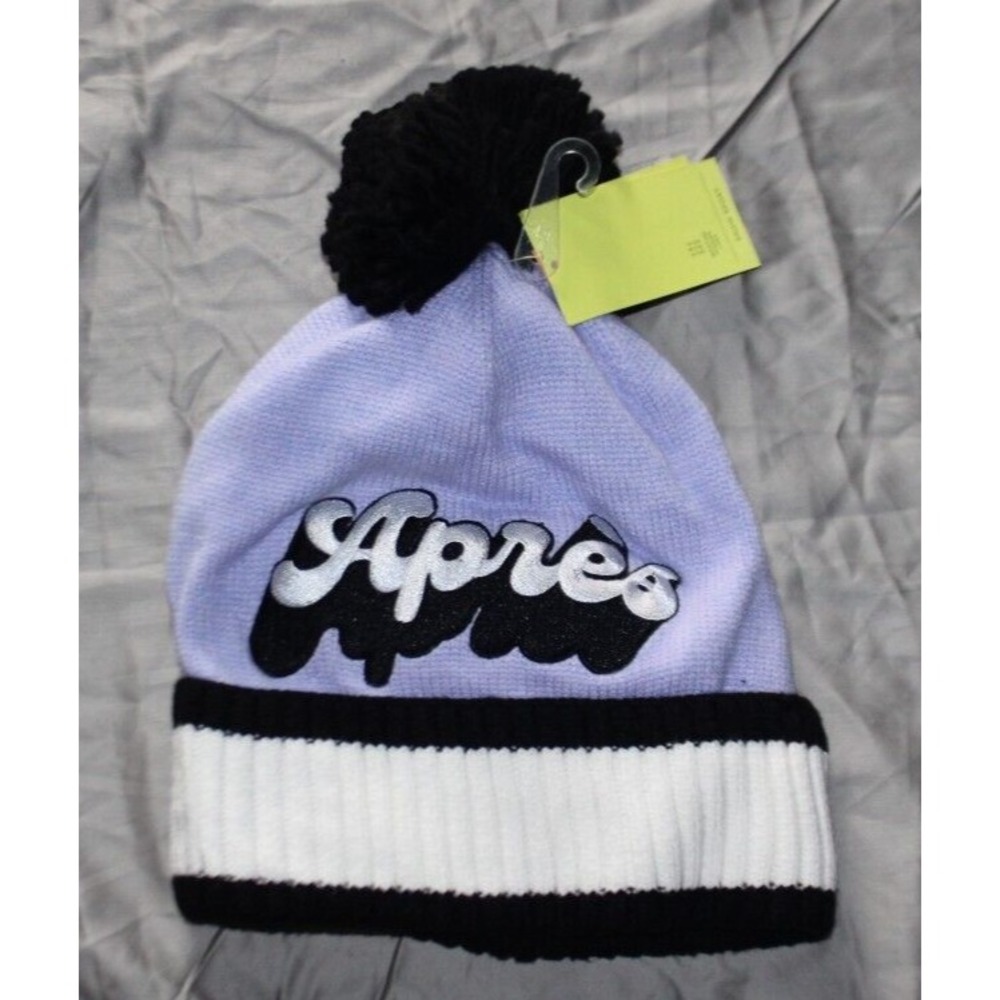 EUC Lavender Apres Beanie Black & White Cuff All In Motion Cap Hat Embroidered